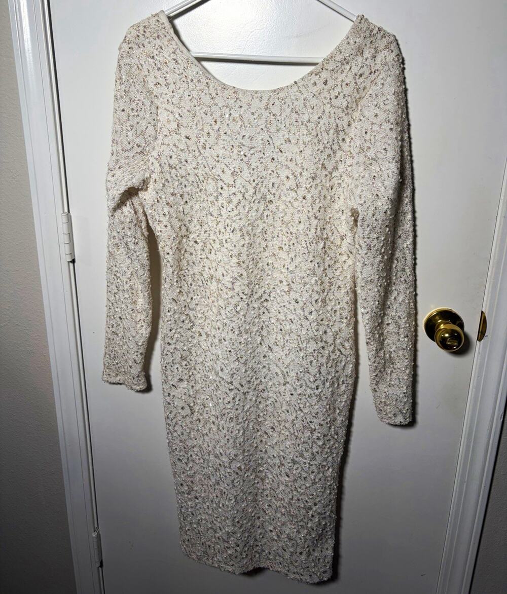 Jennifer Lopez White/Gold Sequin Lace Sheath Dress Lined Scoop Neck L